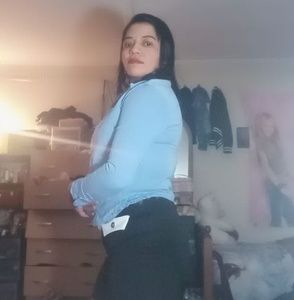 Meet your Posher, Lidia